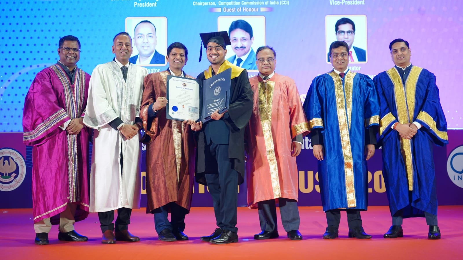 Aman Shaw receiving ICAI Membership Certificate at ICAI Convocation Ceremony